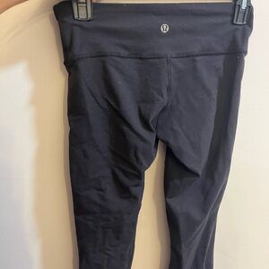 Lululemon leggings size 4